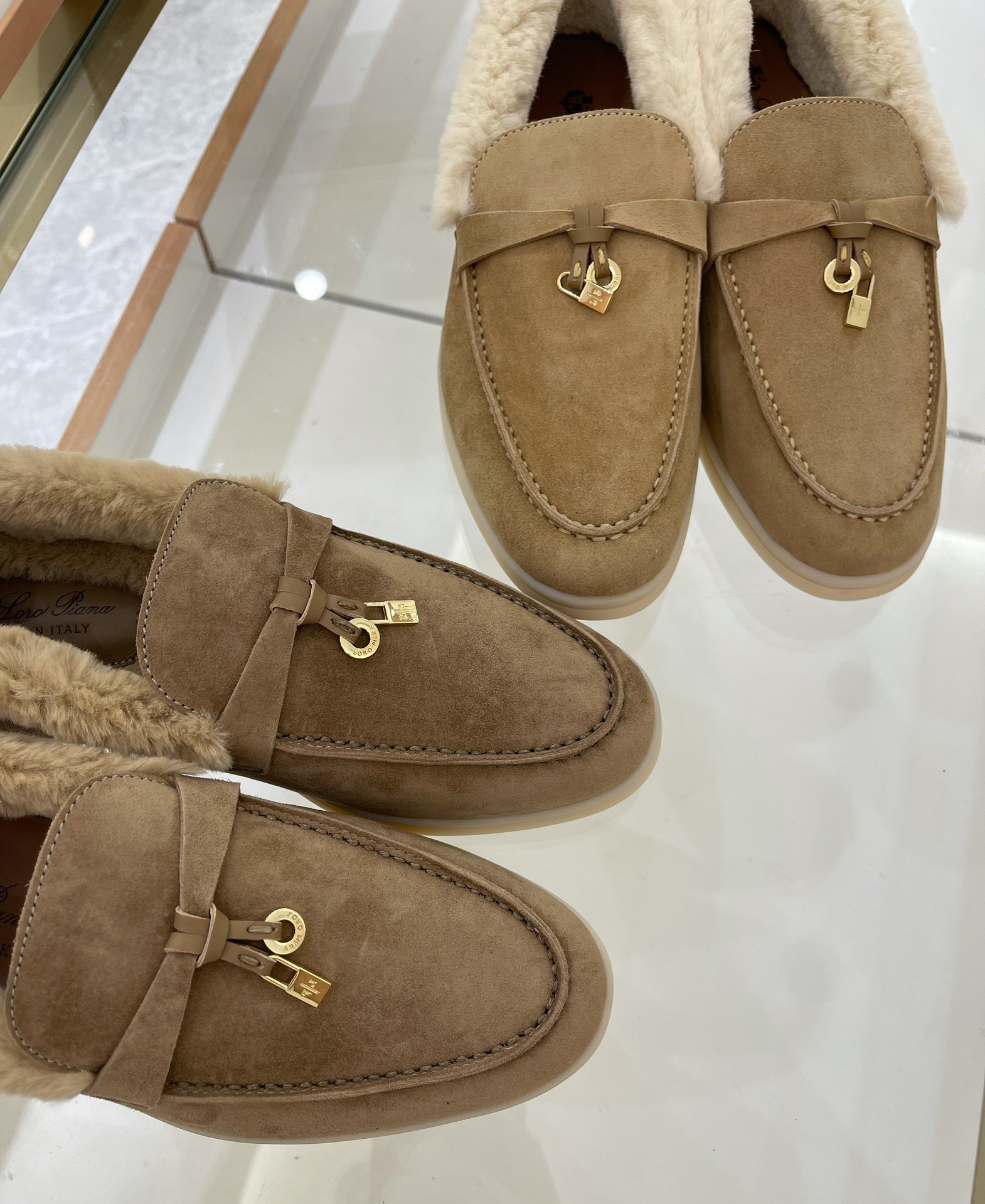 Women L*oro P*iana Top Loafer （）