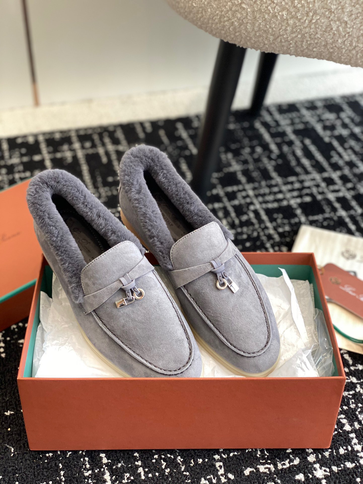 Women L*oro P*iana Top Loafer （）