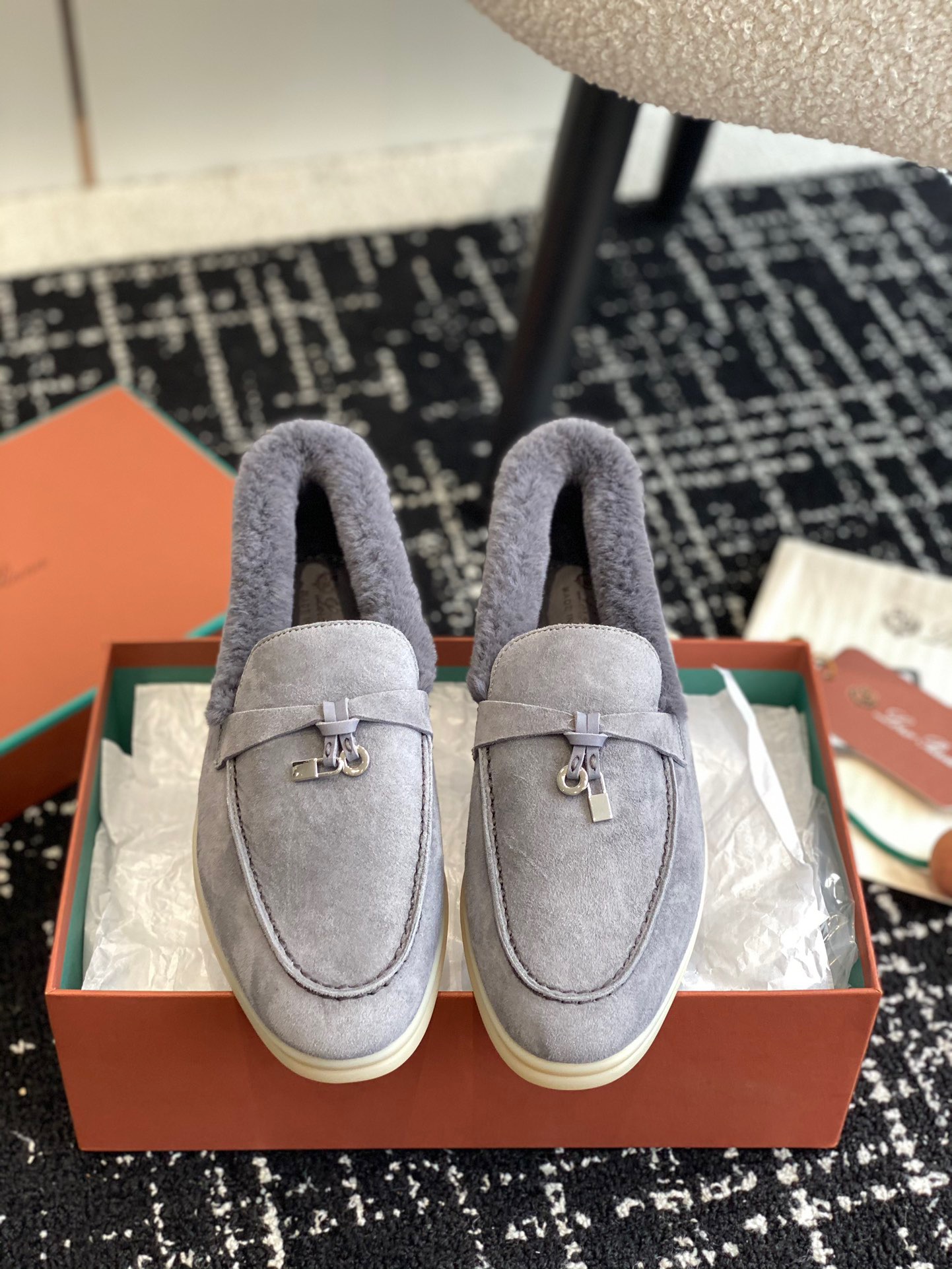 Women L*oro P*iana Top Loafer （）