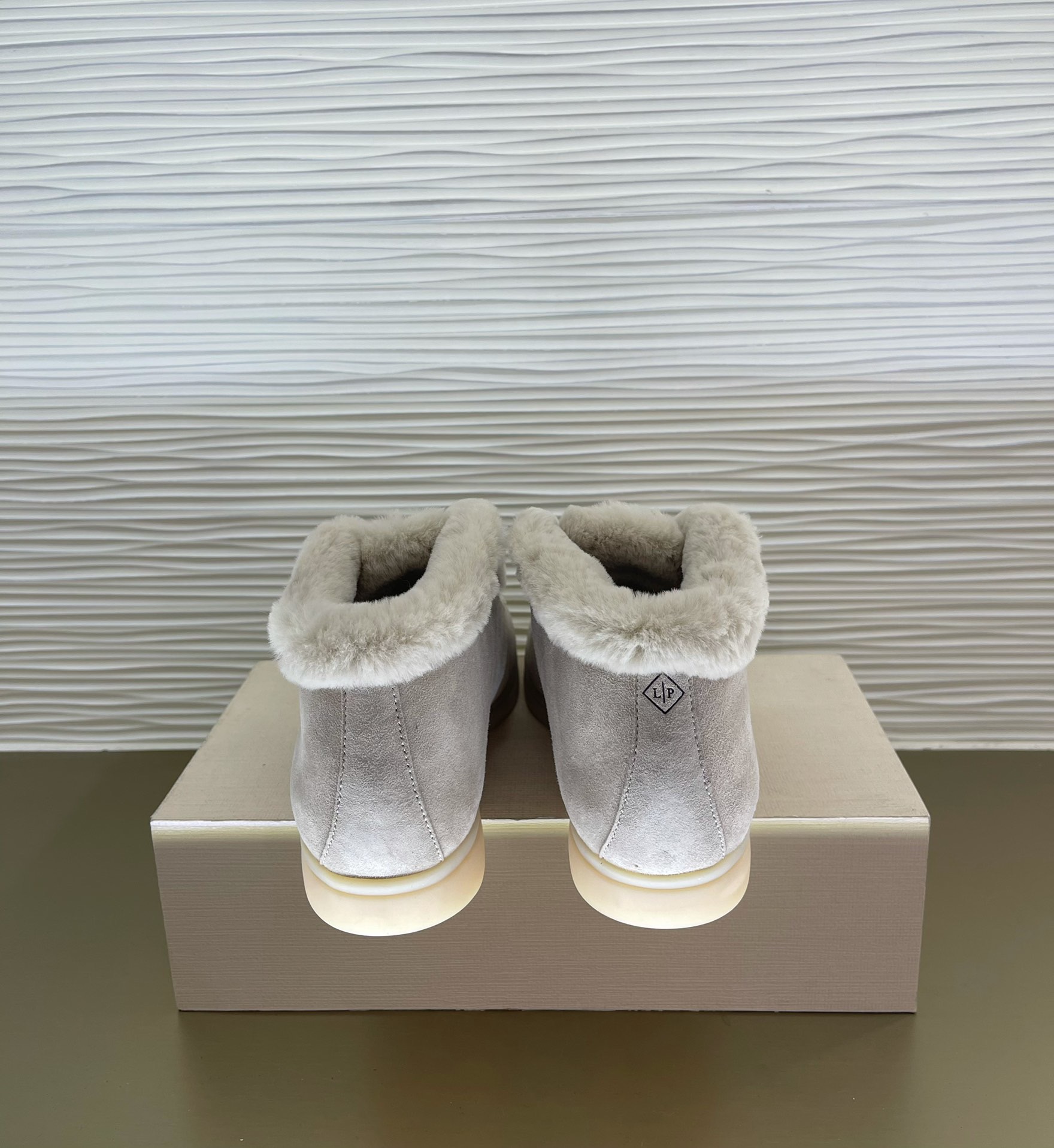 Women L*oro P*iana Top Loafer （）