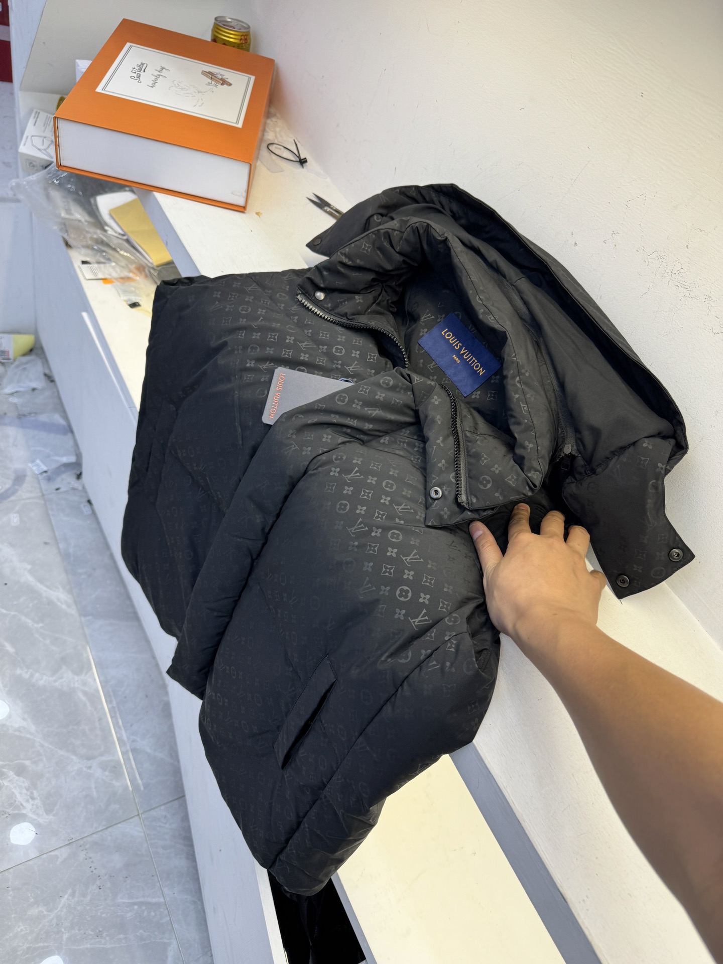 Men Jacket/Sweater Top Quality