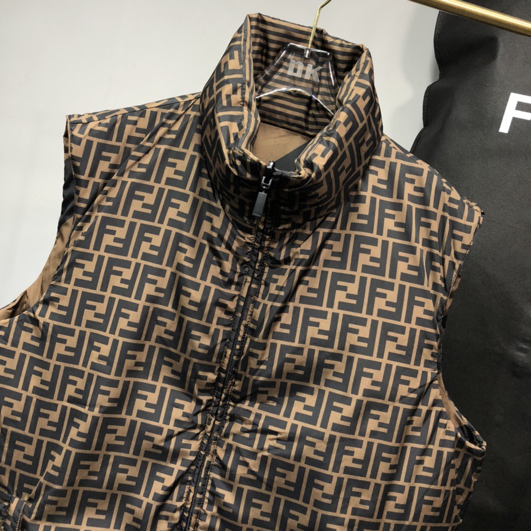 Down vest Men Top Quality