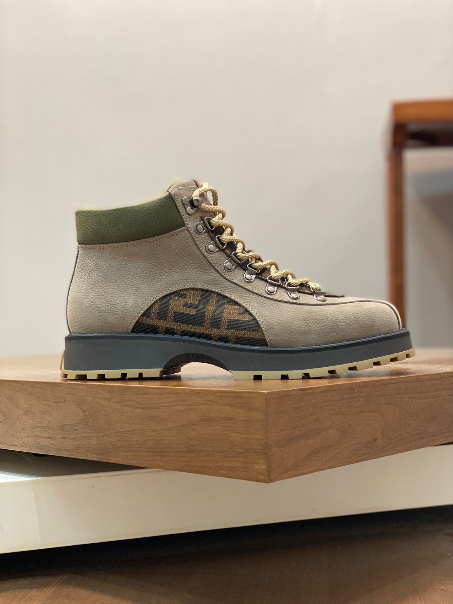 Men F*endi Top Sneaker