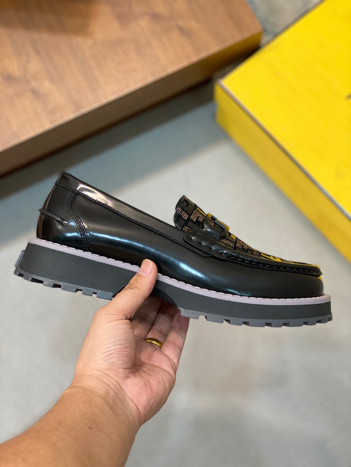 Men F*endi Top Sneaker