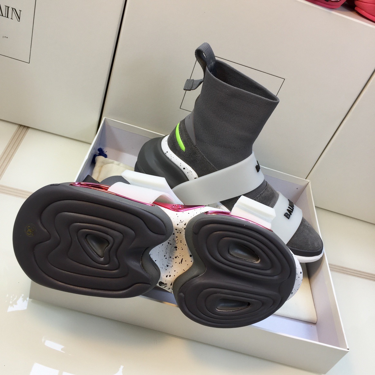 Women B*almain Top Sneaker