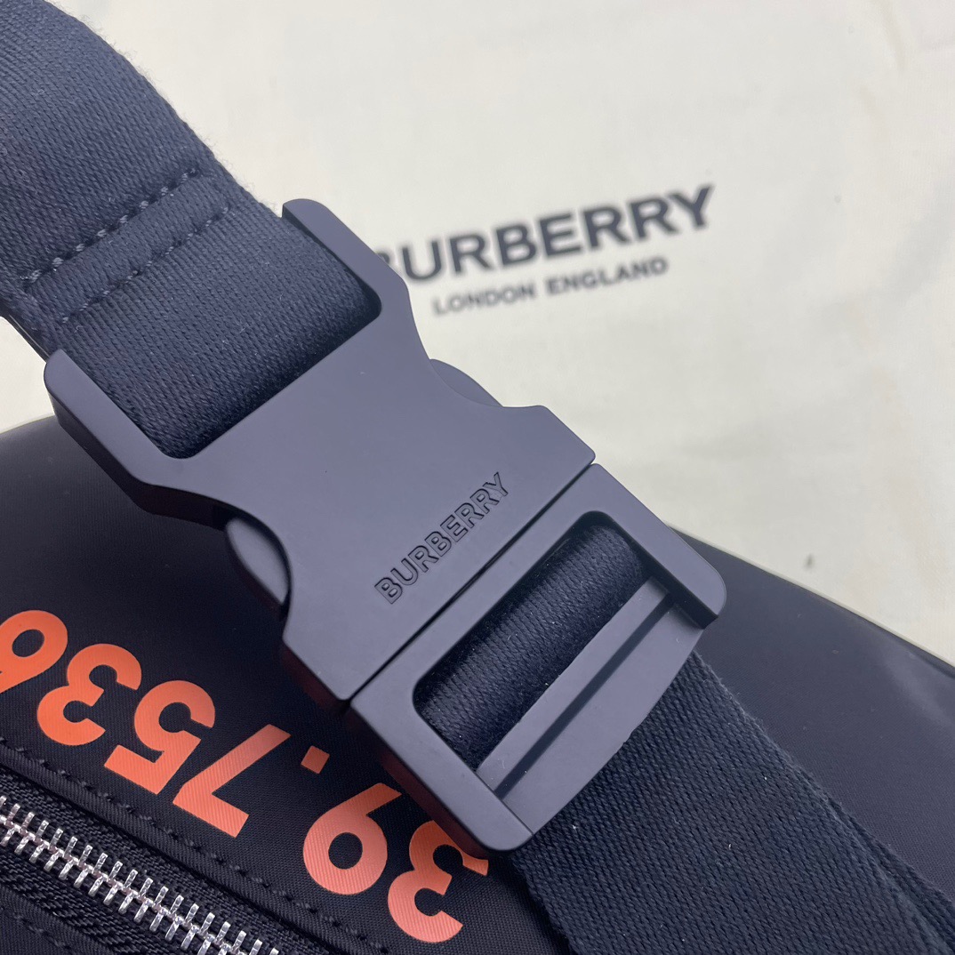 B*urberry Bag Top Quality