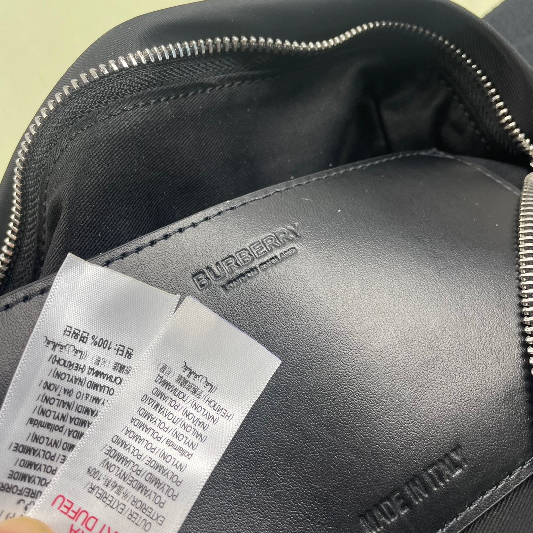 B*urberry Bag Top Quality