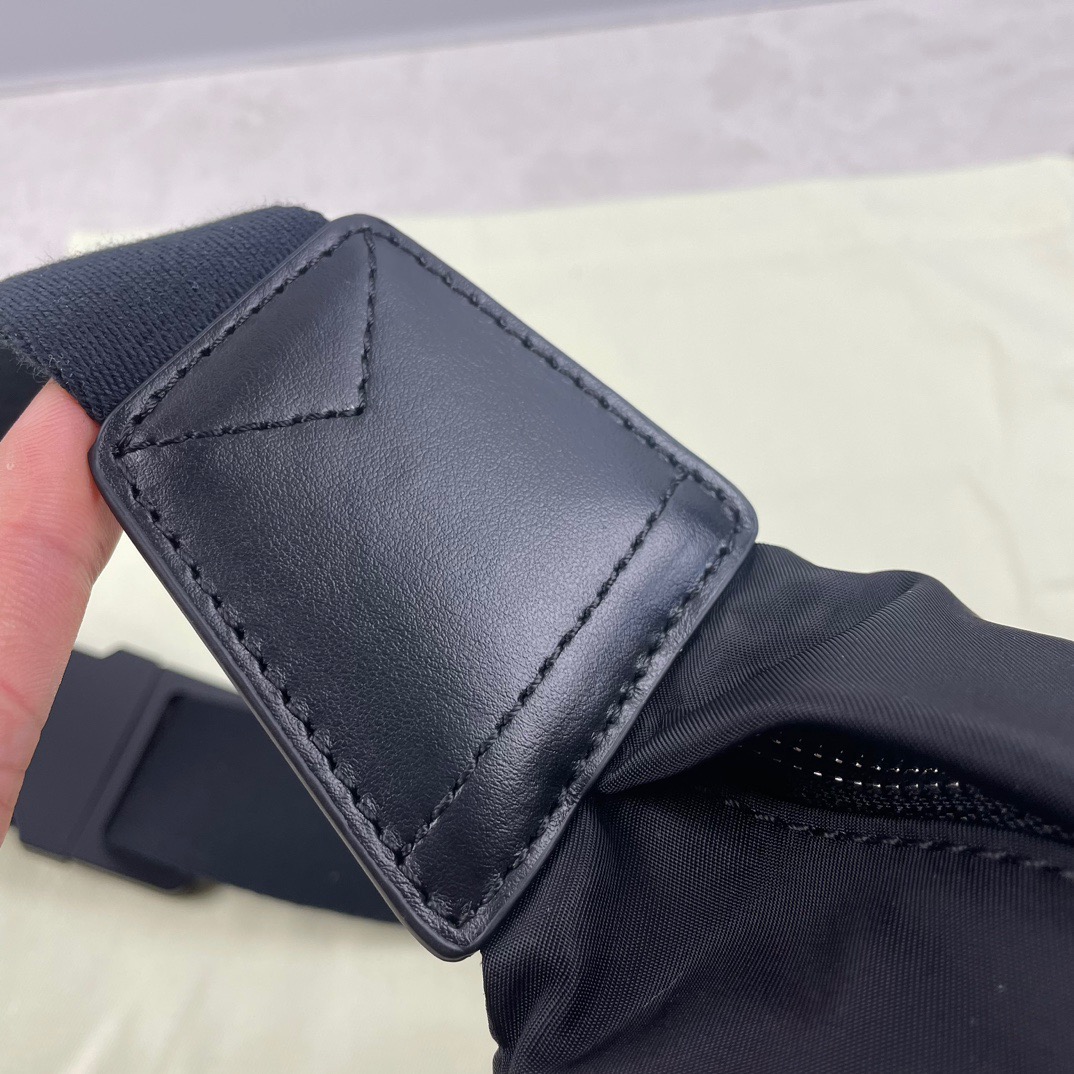 B*urberry Bag Top Quality