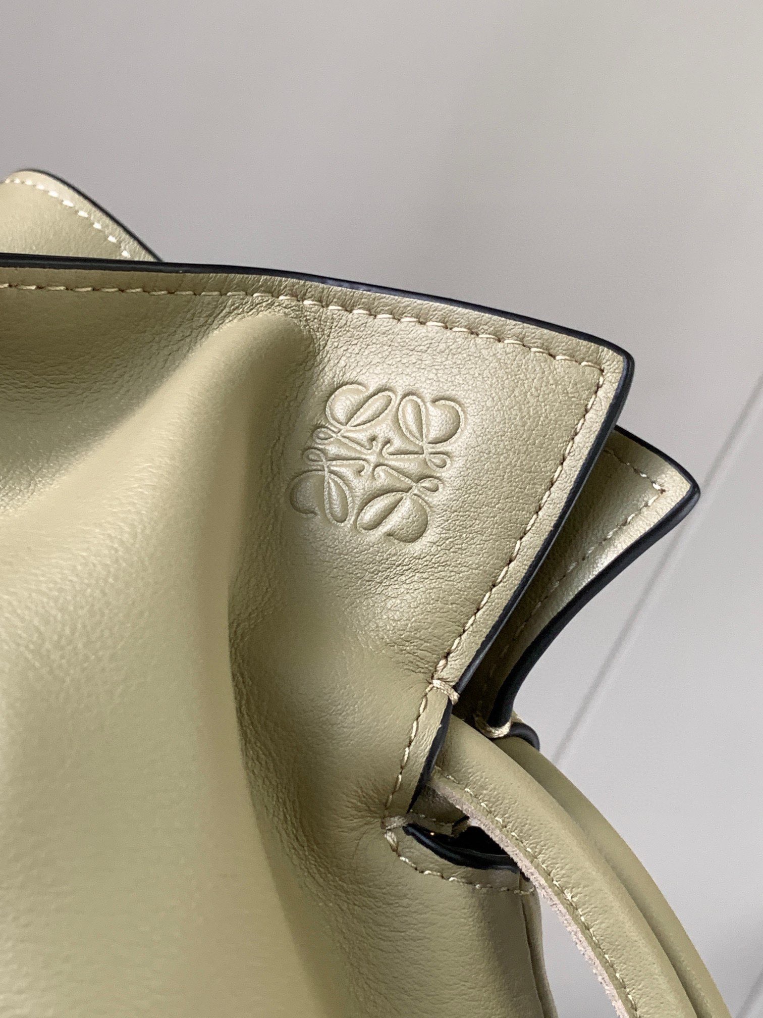 L*oewe Bag 9015 9036Top Quality