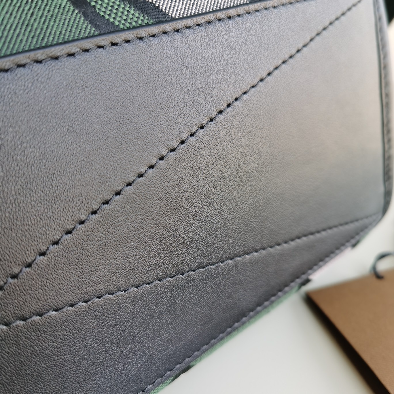 B*urberry Bag Top Quality