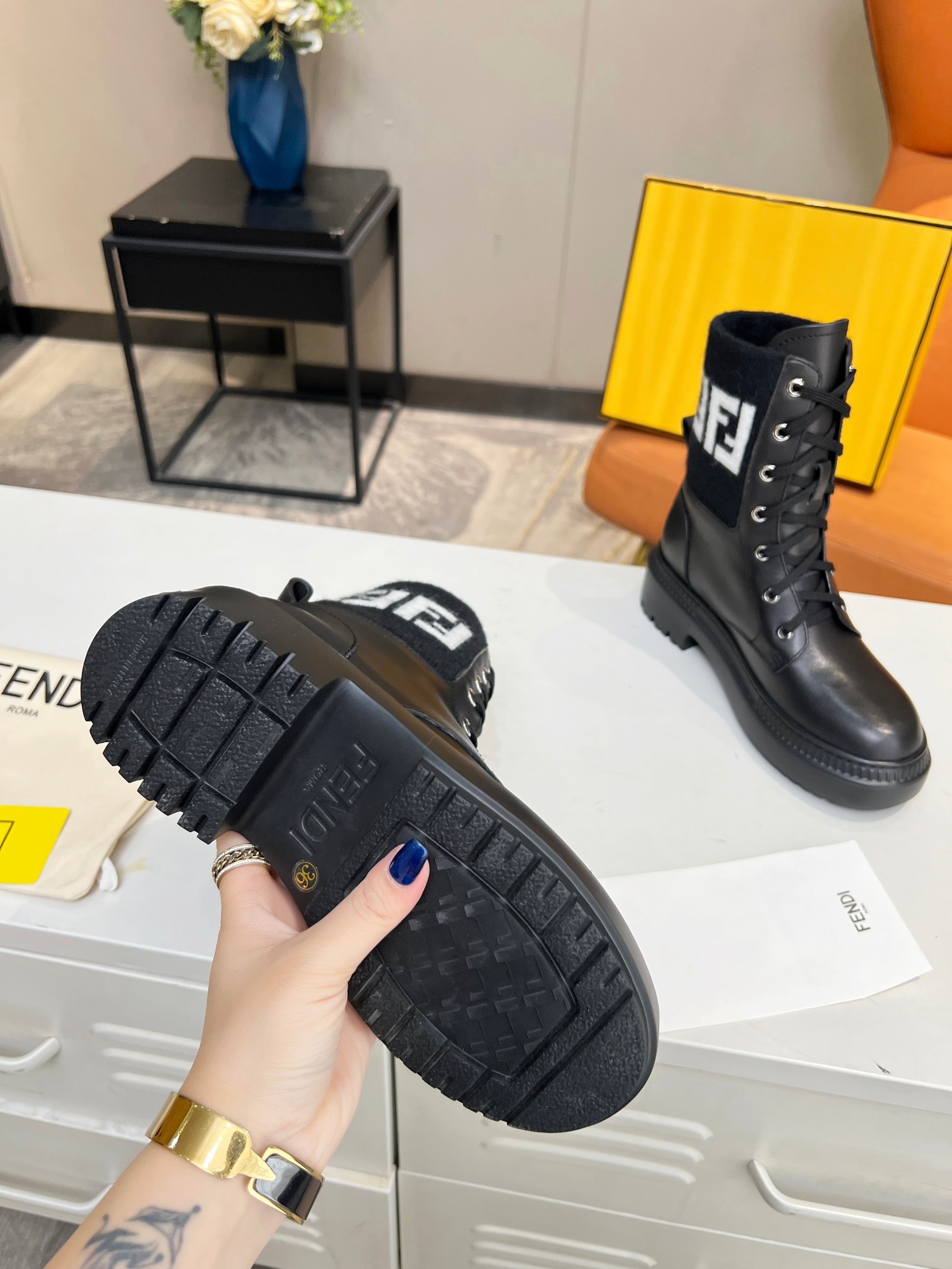 Women F*endi Top Sneaker