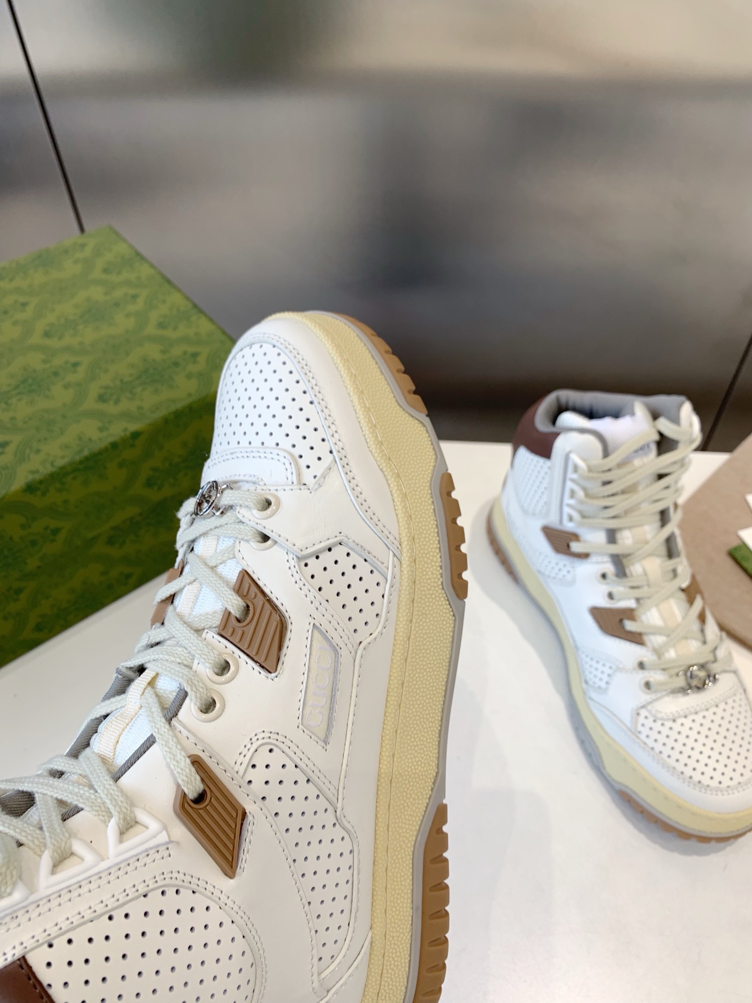 Women G*ucci Top Sneaker