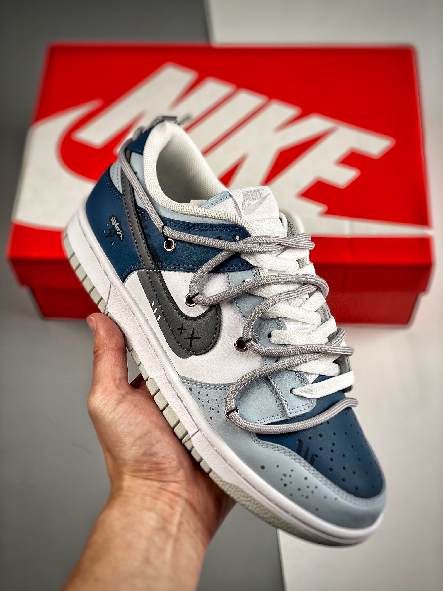 Men Women Nike SB Dunk Low