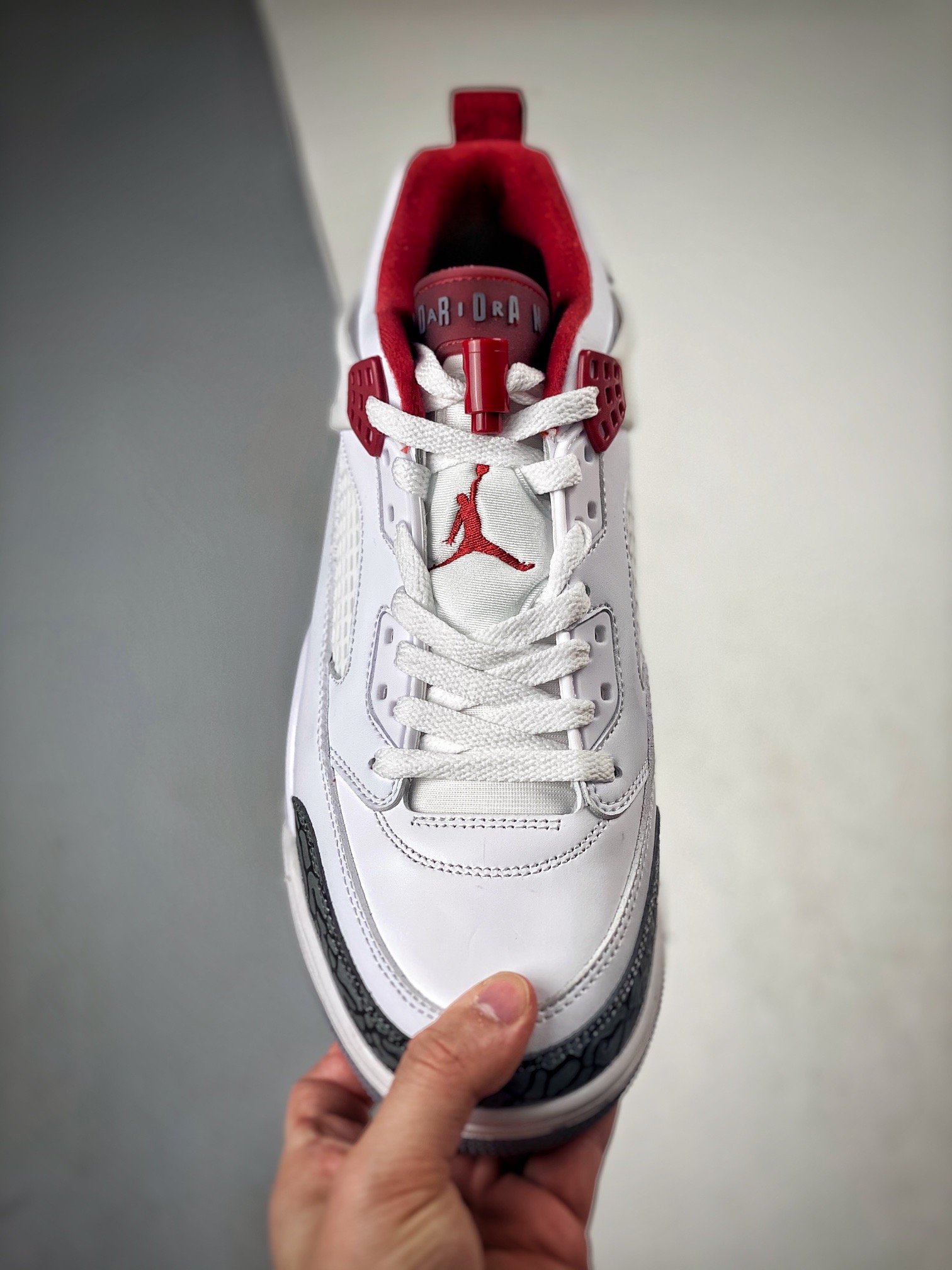 Nike Air Jordan spisike low aj