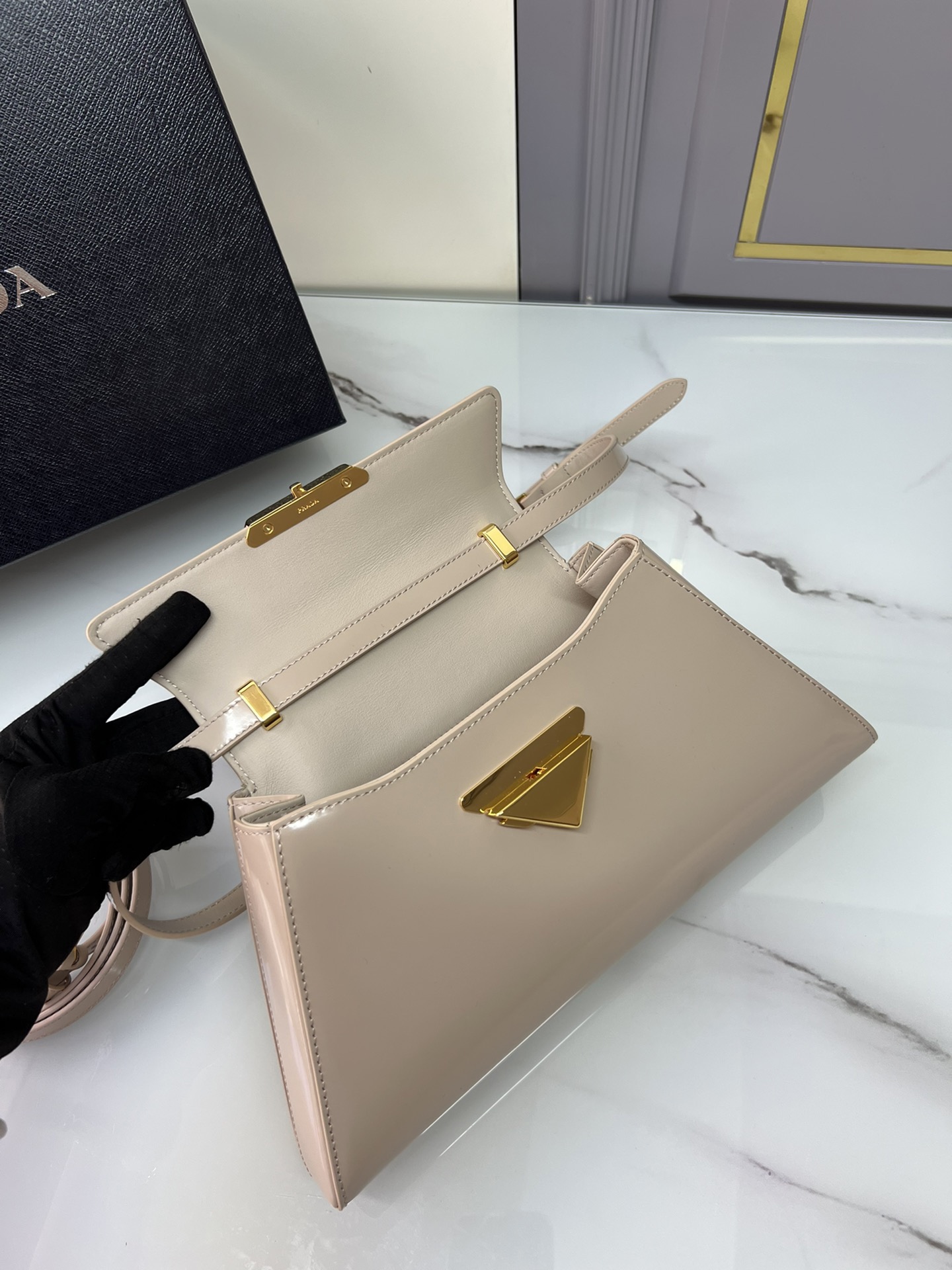 P*rada Bag Top Quality