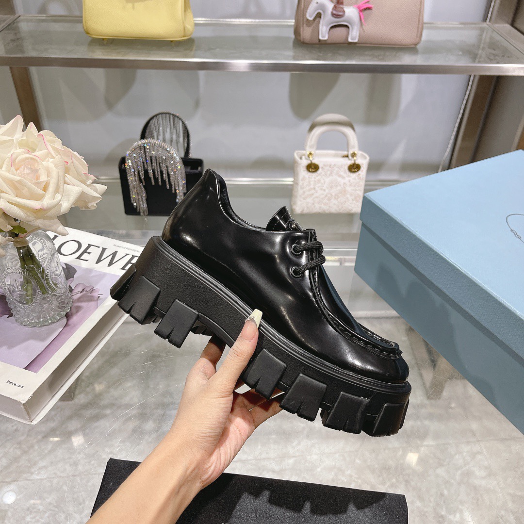 Women P*rada Top Sneaker