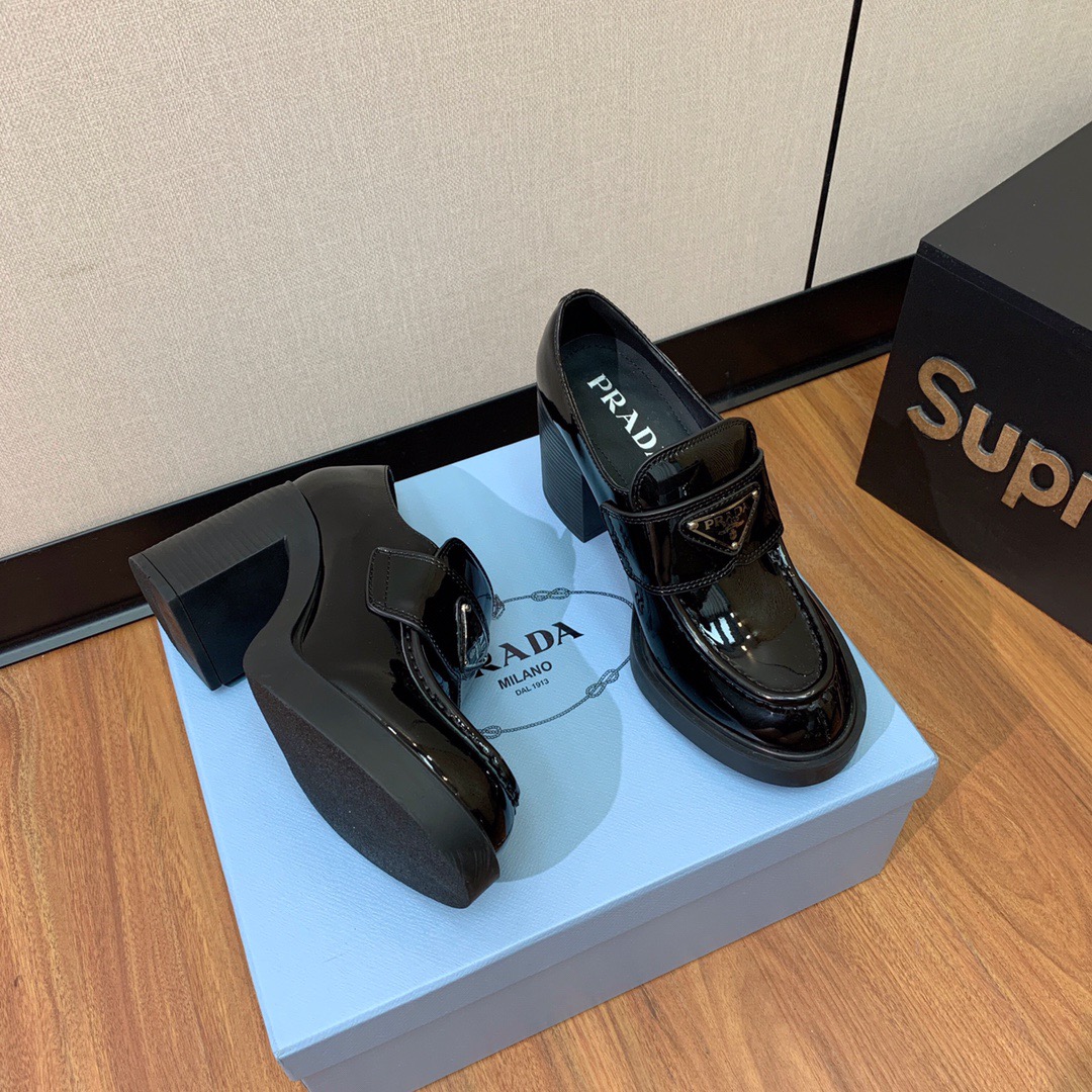 Women P*rada Top Sneaker