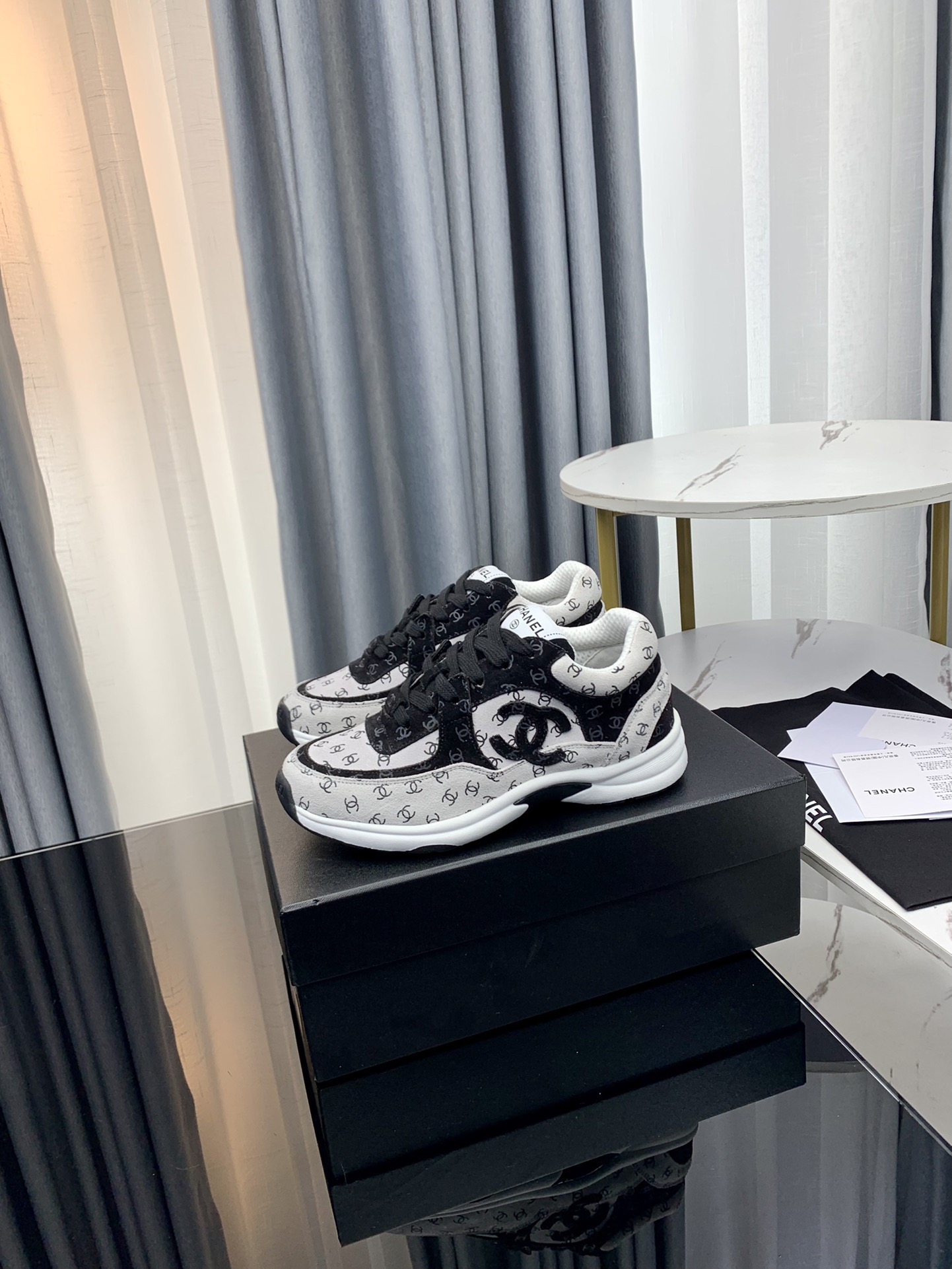 Men Women C*hanel Top Sneaker