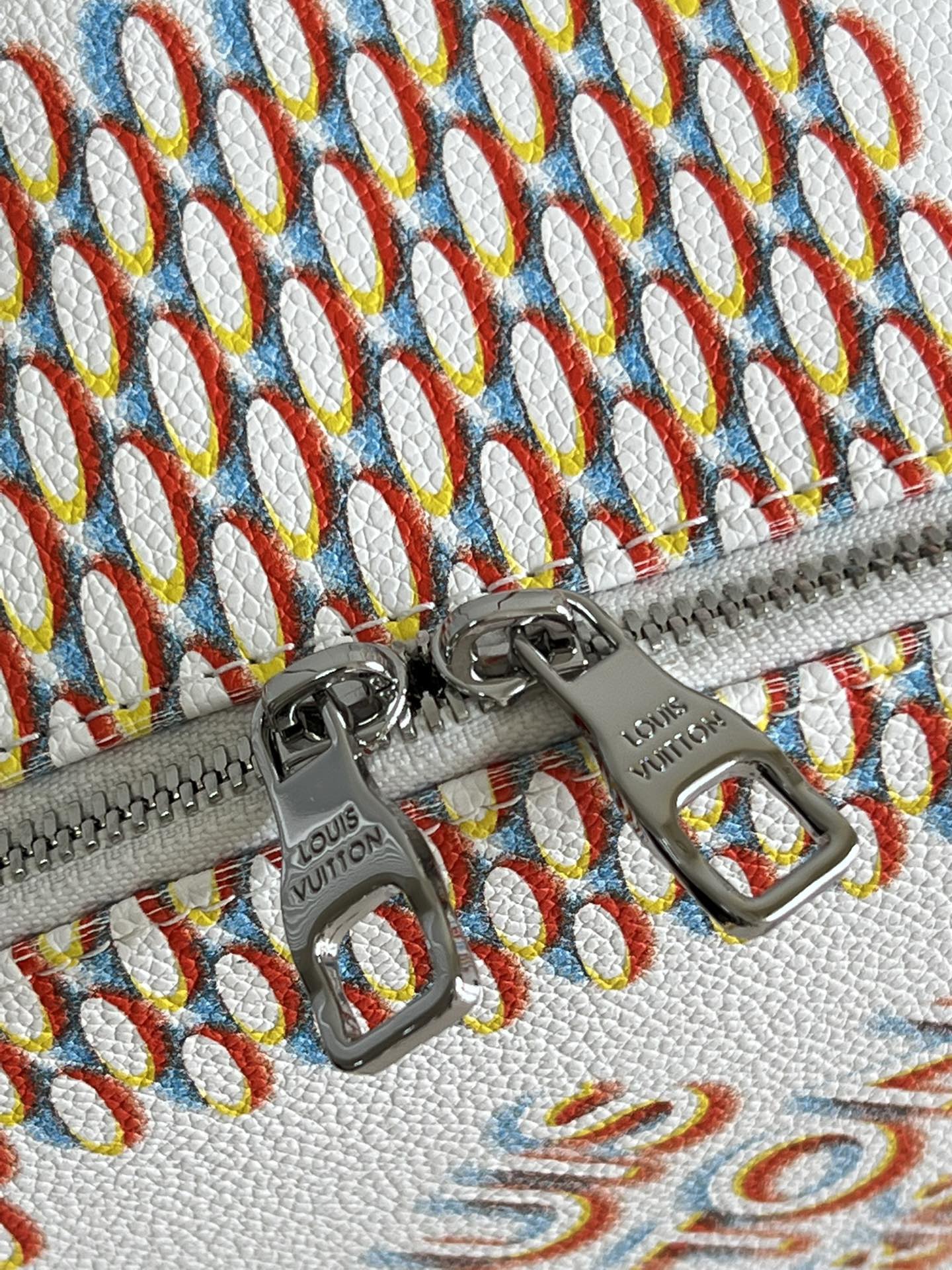 L*ouis V*uitton Top Bag