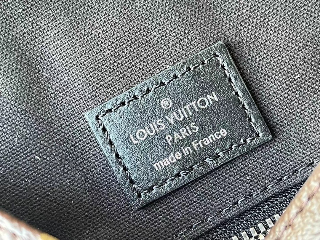 L*ouis V*uitton Top Bag