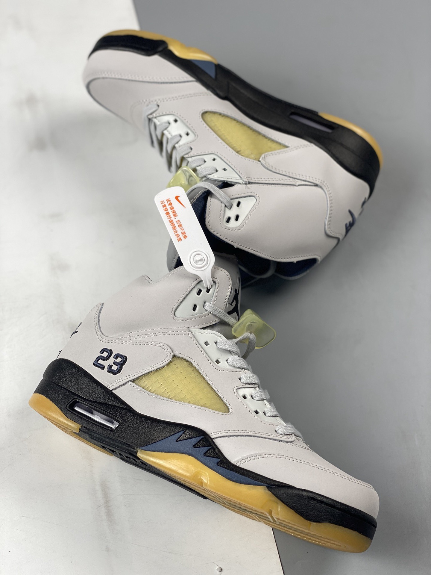 Air Jordan 5