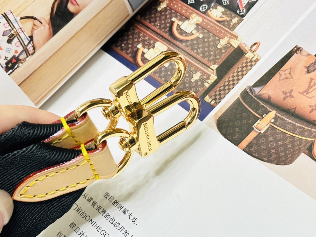 L*ouis V*uitton Top Bag