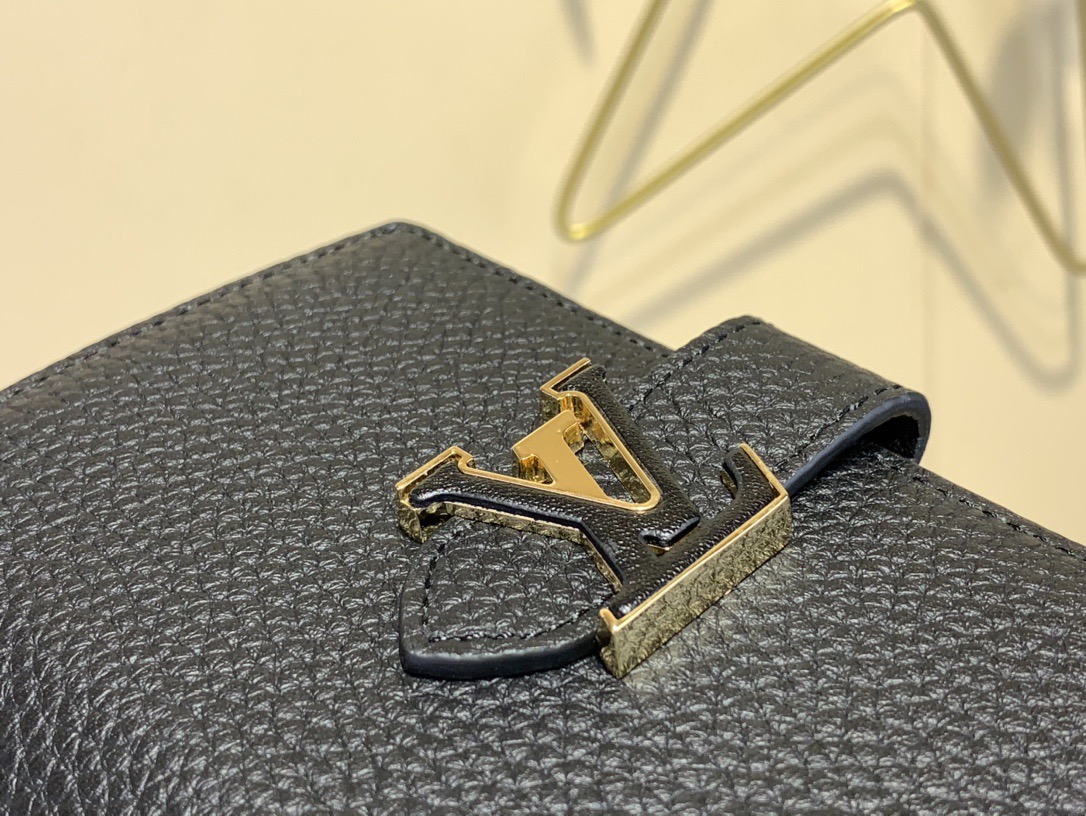 L*ouis V*uitton Top Bag