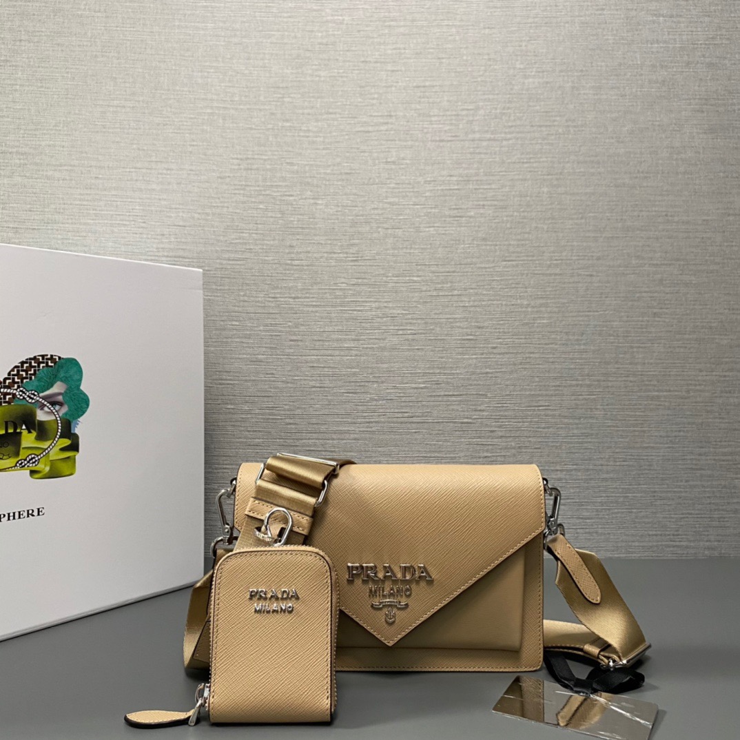 P*rada Bag Top Quality