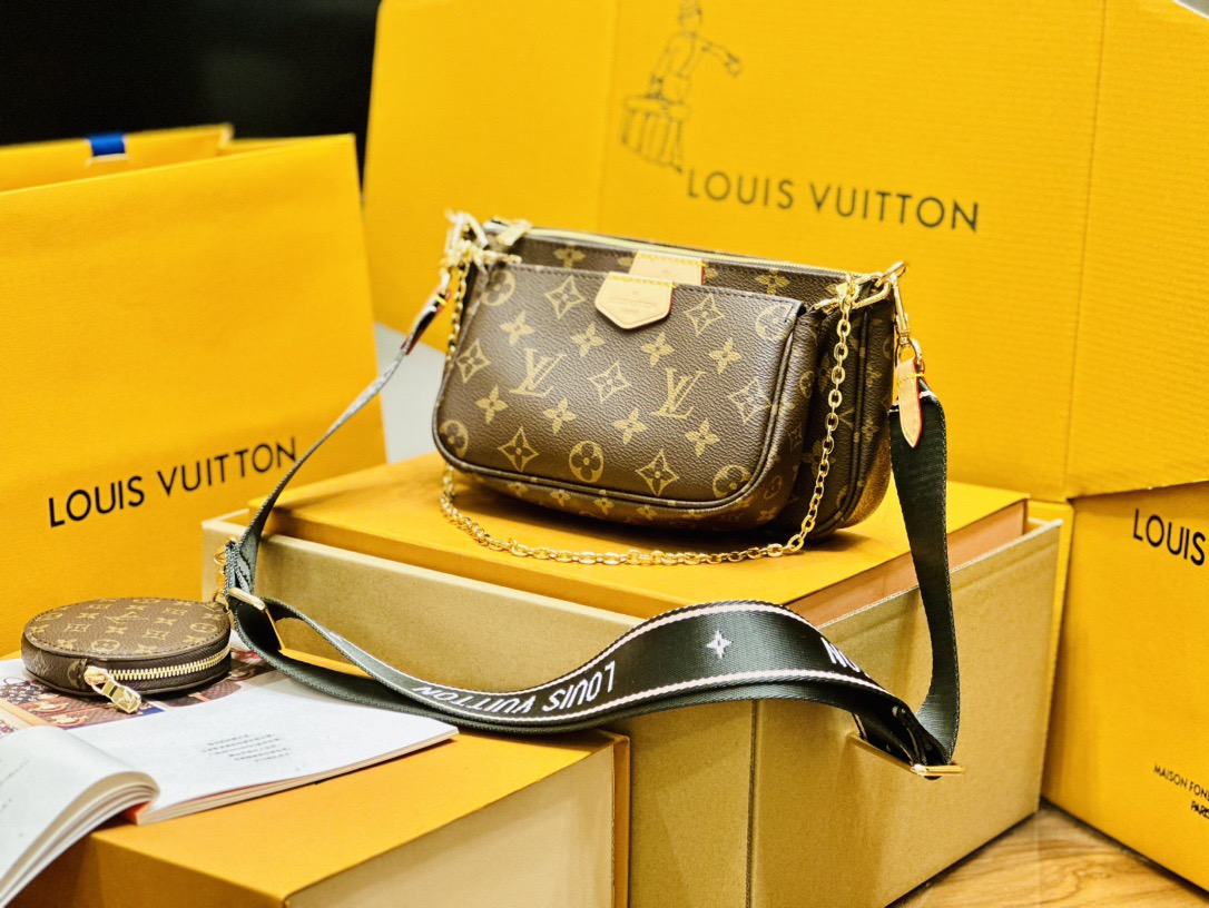 L*ouis V*uitton Top Bag