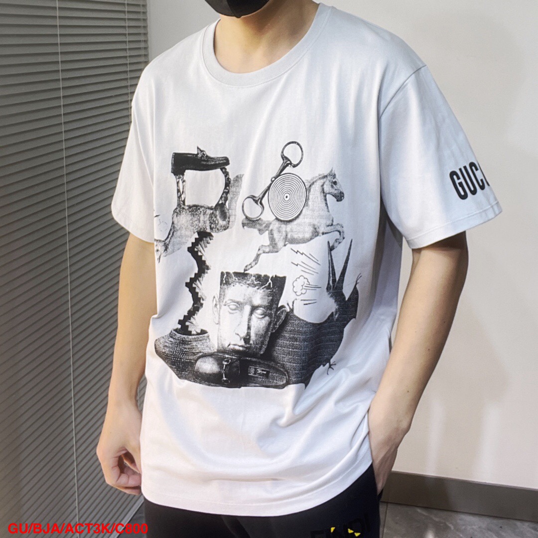 Men T-shirt Top Quality