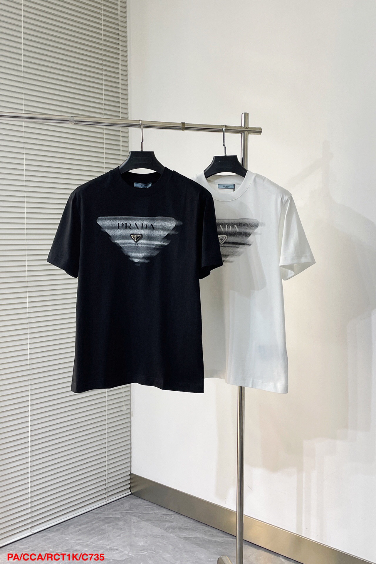 Men T-shirt Top Quality