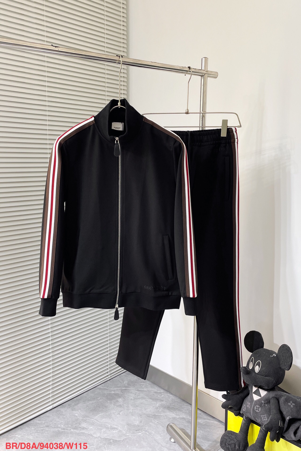 Men suits Top Quality