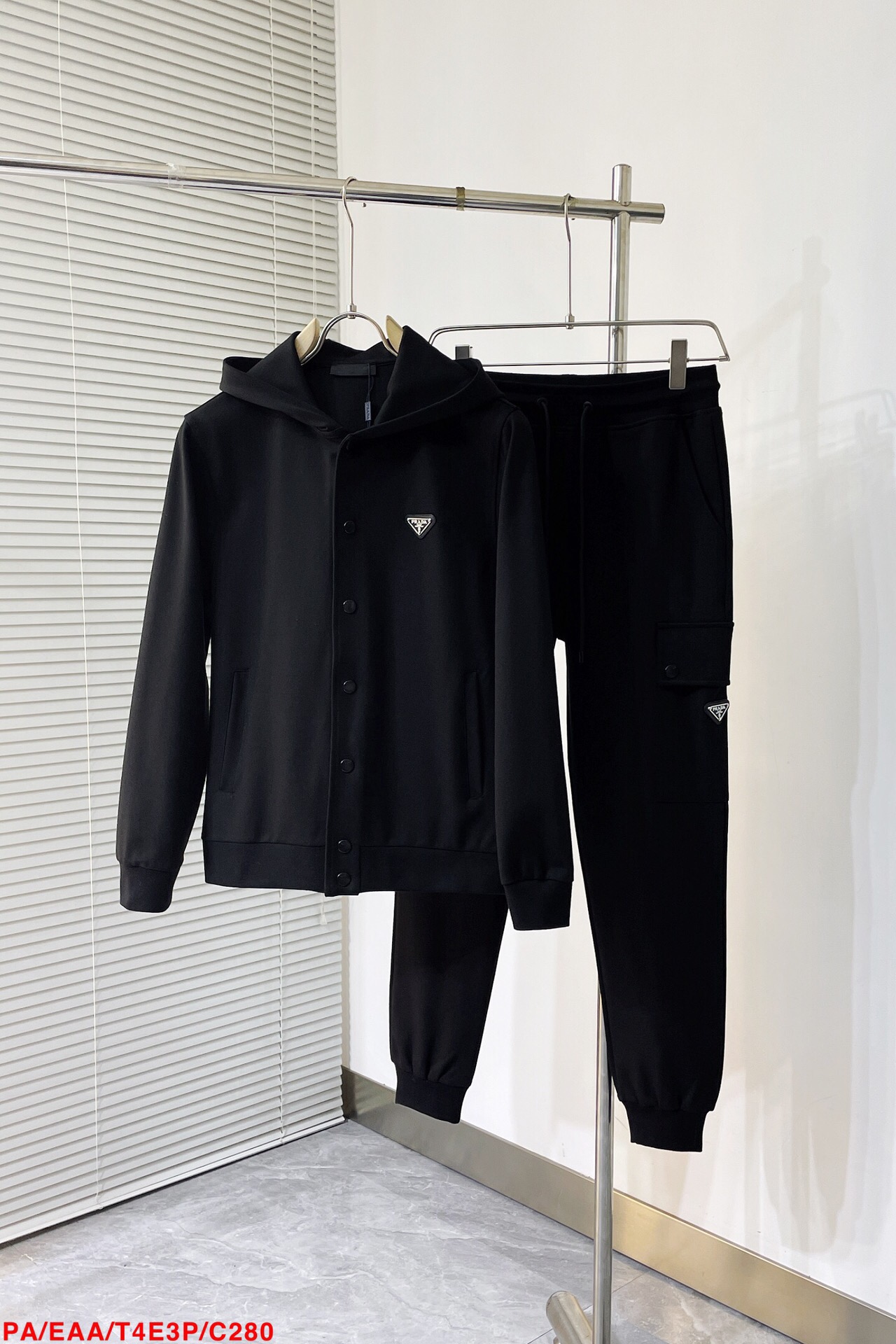 Men suits Top Quality