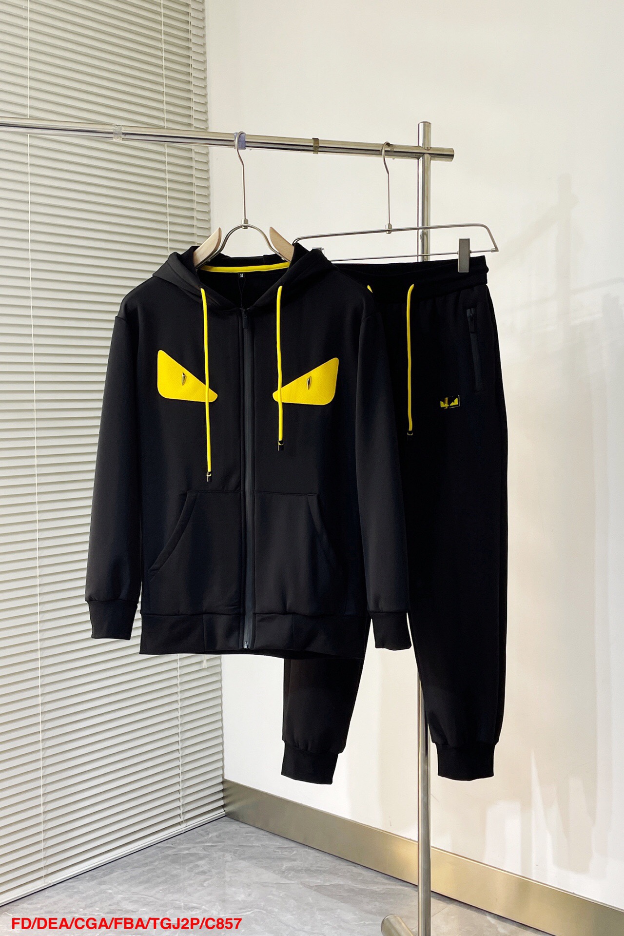 Men suits Top Quality