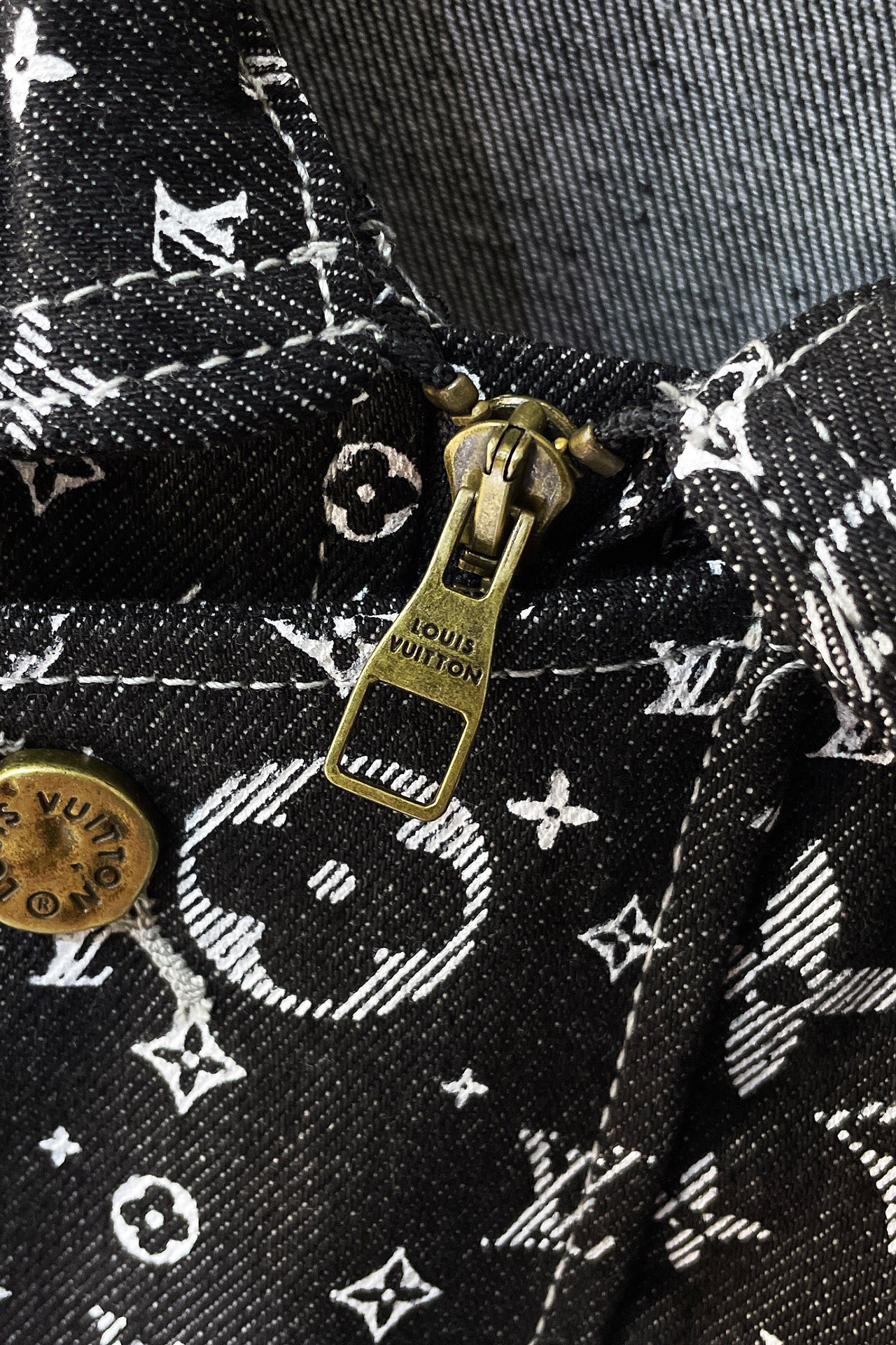 Men suits Top Quality