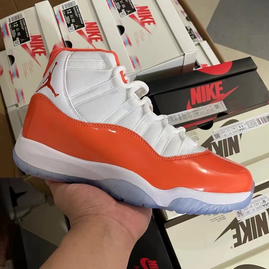 NIKE Air Jordan 11（）