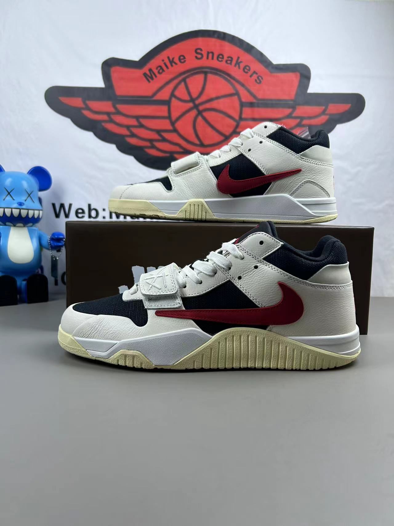 T*ravis Scott x Jordan Cut The Check AJ1 Air Jordan 1