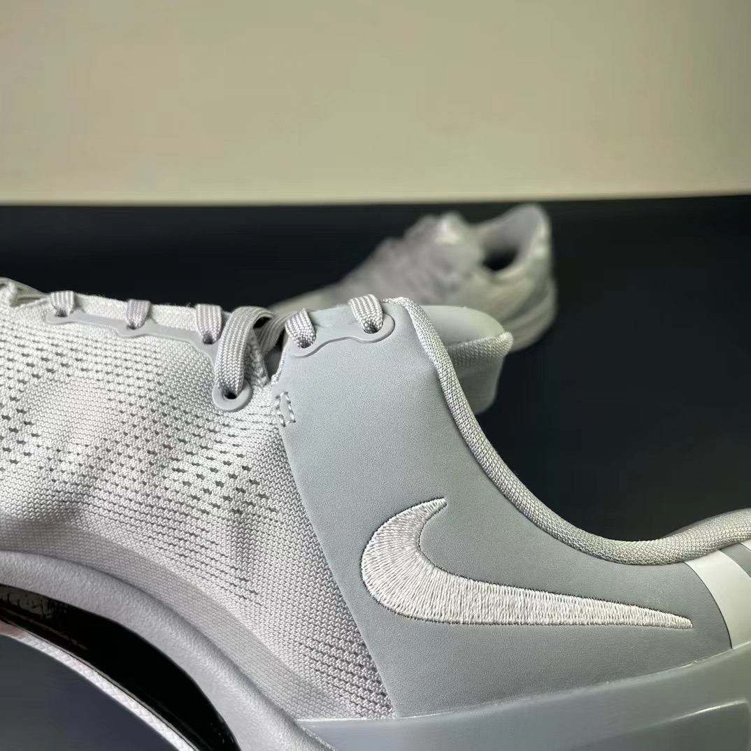 Men Nike zoom kobe 8