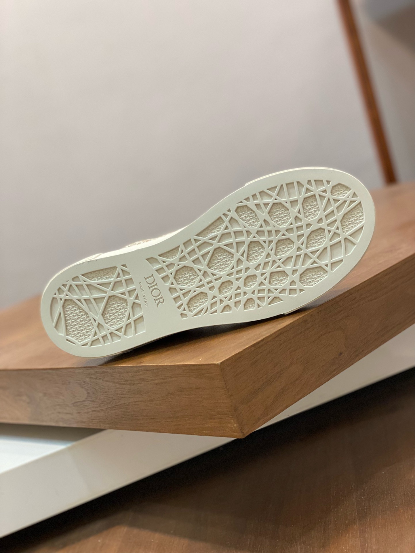 Men  D*ior Top Sneaker