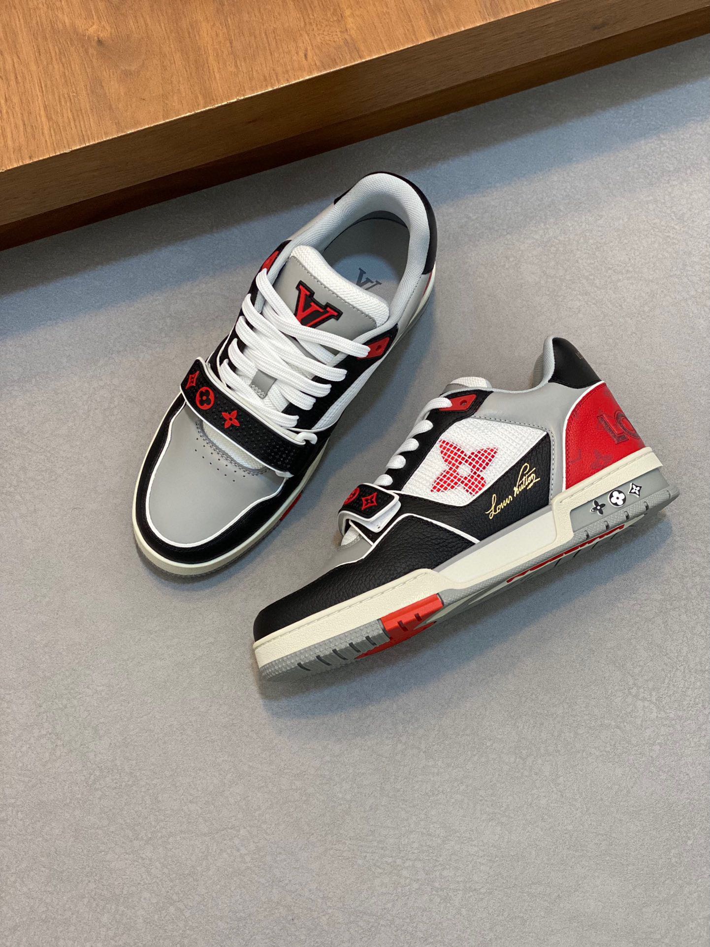 Men Women L*ouis V*uitton Top Sneaker