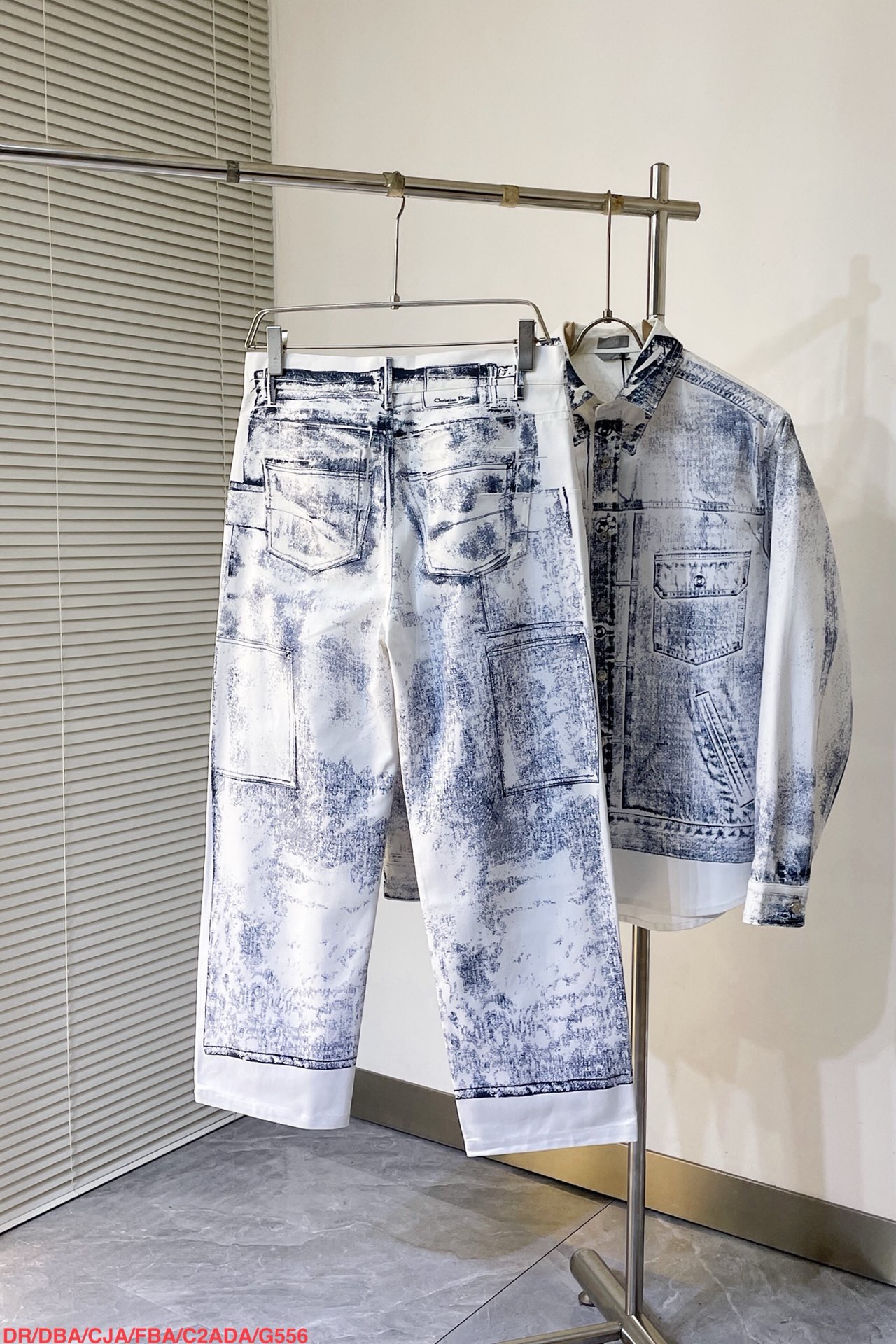 Men suits Top Quality