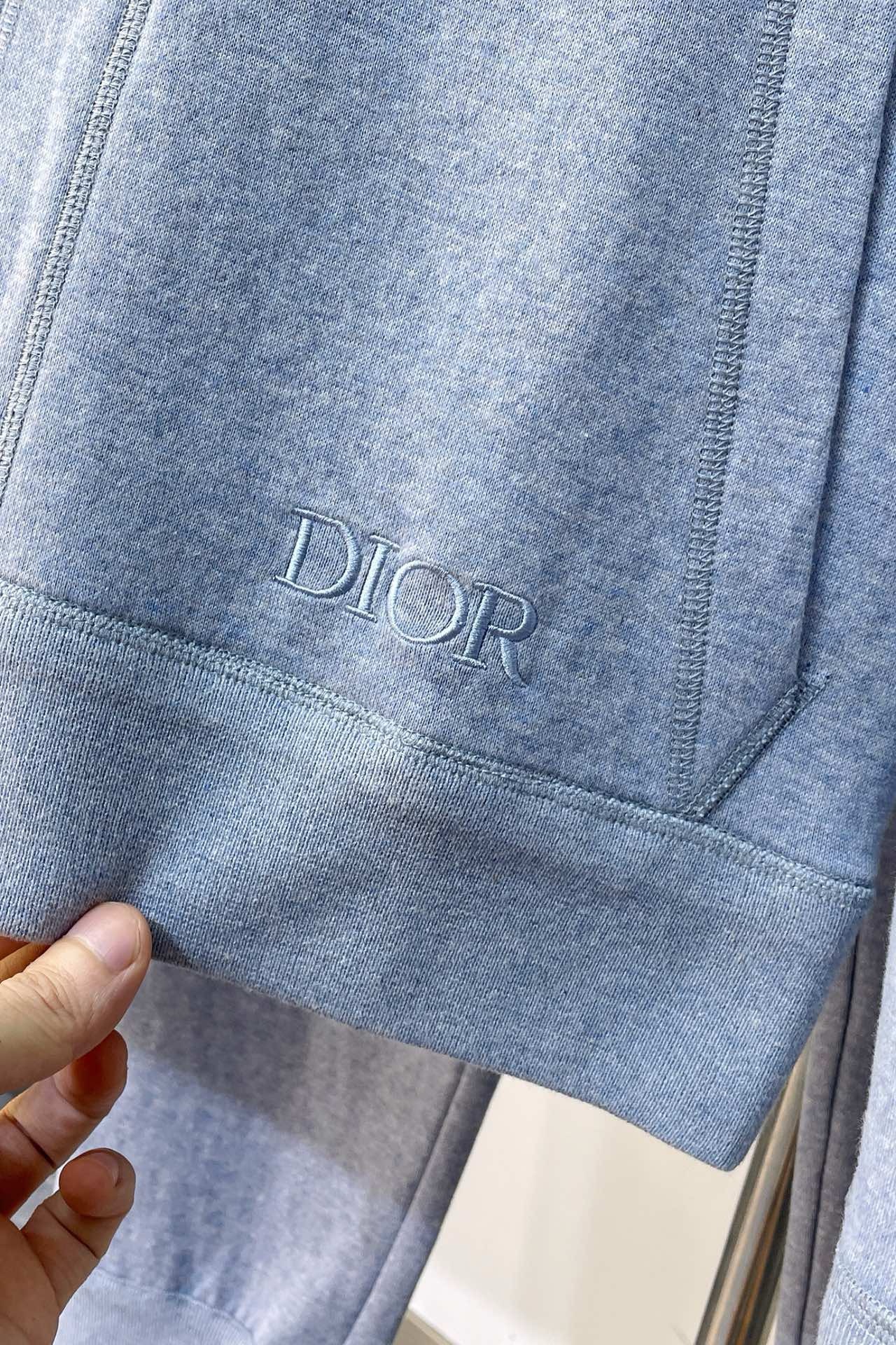 Men suits Top Quality