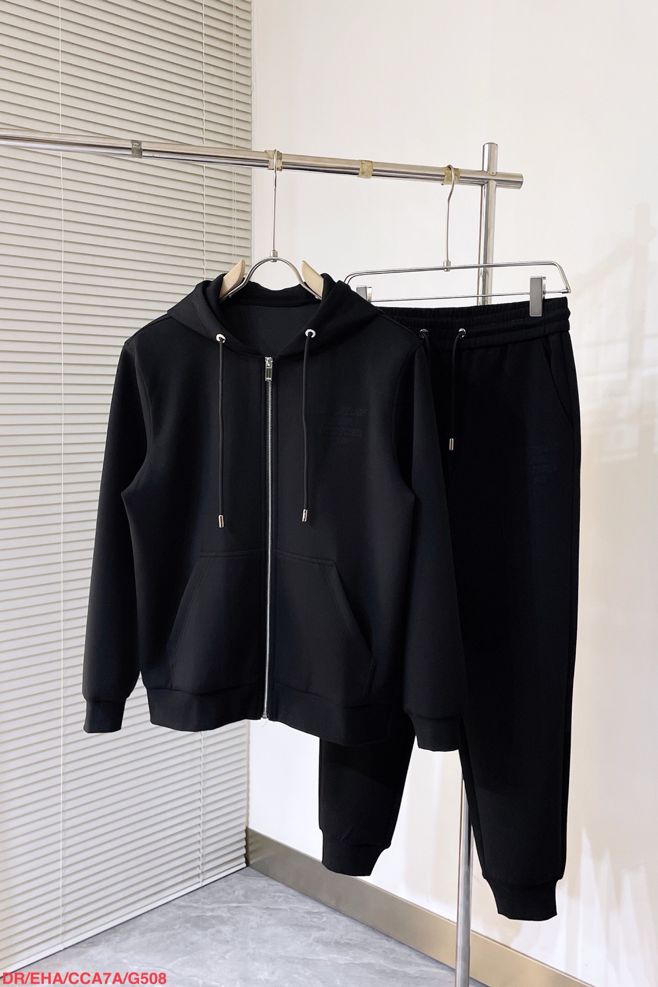 Men suits Top Quality