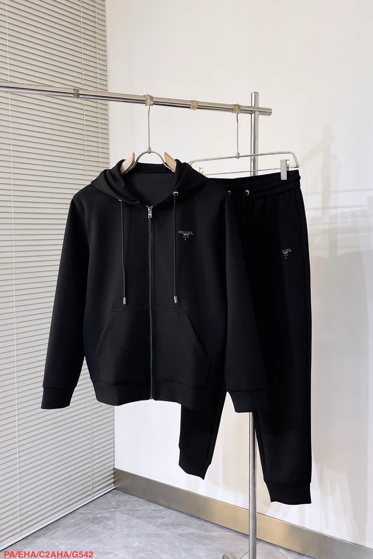 Men suits Top Quality