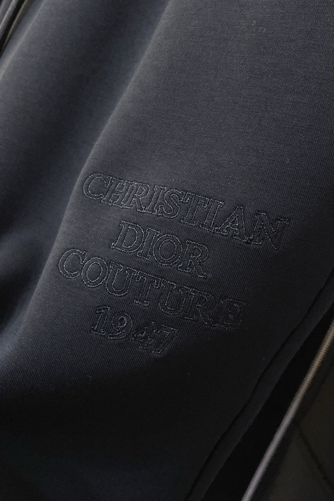 Men suits Top Quality