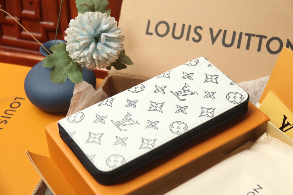 L*ouis V*uitton Top Bag