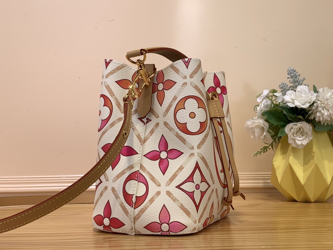 L*ouis V*uitton Top Bag