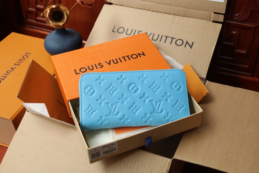 L*ouis V*uitton Top Bag
