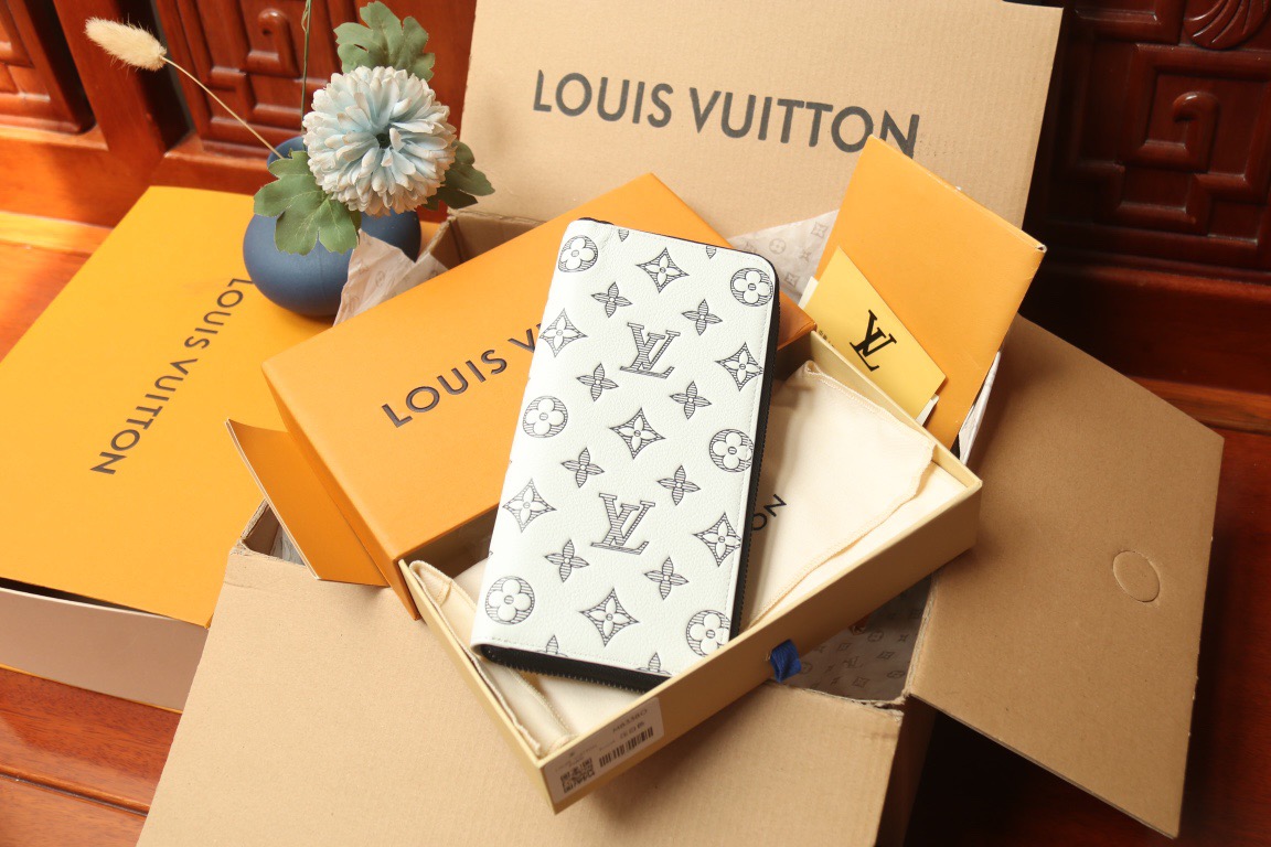 L*ouis V*uitton Top Bag