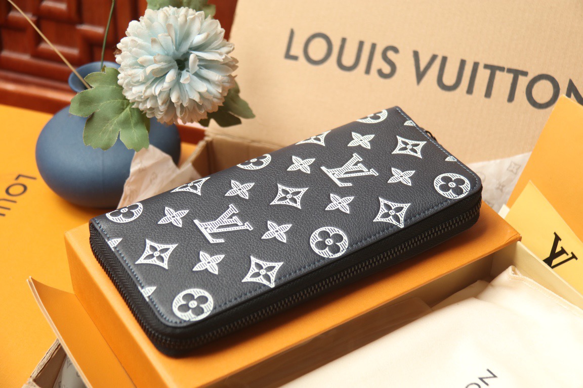 L*ouis V*uitton Top Bag